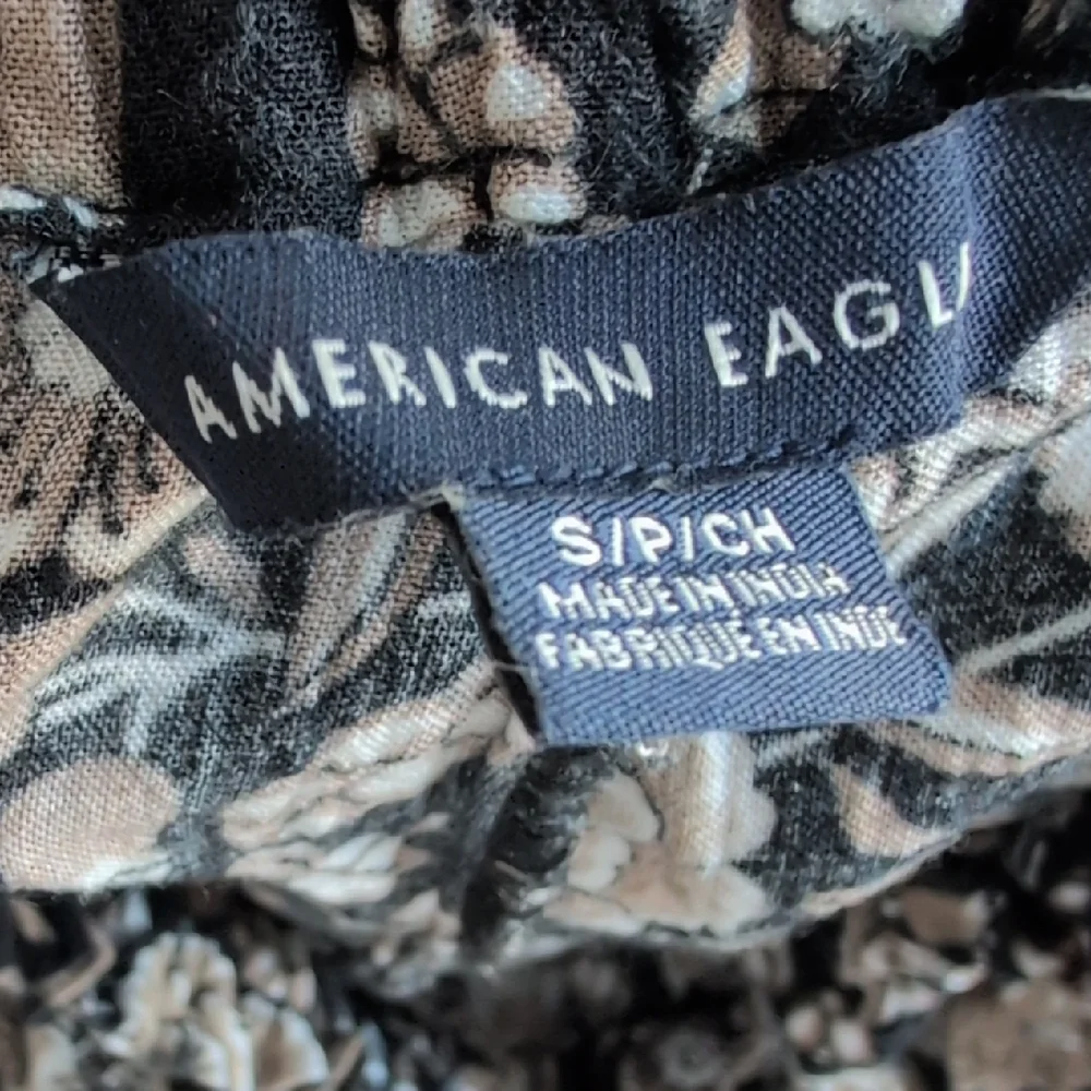 American Eagle Flowy Wide Leg Pants Size Small - Picture 5 of 9